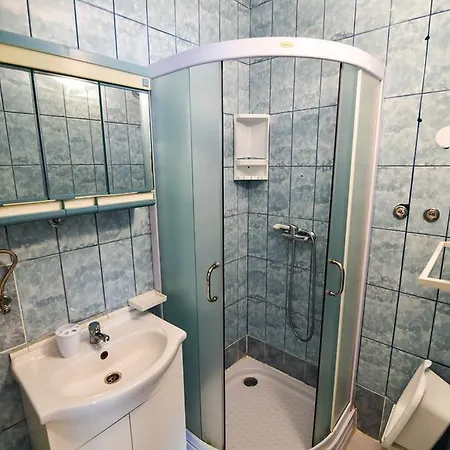 Solomon Apartment